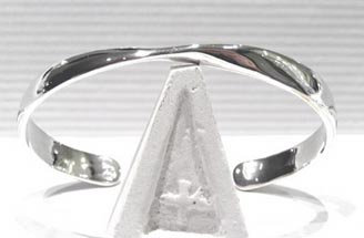 Assortiment de bracelets