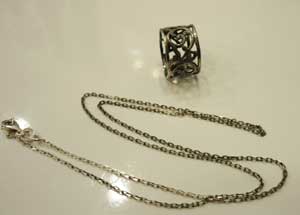 Comment nettoyer les bijoux en argent