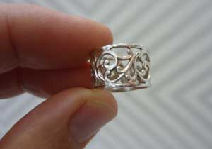 bague toute brillante apr�s nettoyage